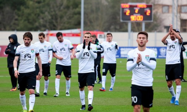 Забастовка футболистов. Fort Group кидает игроков «Тосно» на деньги