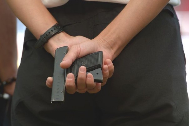 В США мужчина убил трёх женщин и устроил 14-часовую перестрелку с полицейскими