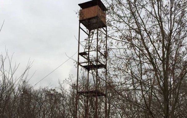 На "частной границе" Закарпатья снесли две наблюдательные вышки
