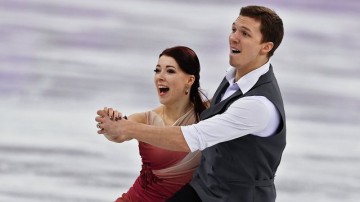 Фигуристы принесли сборной России 2-ю медаль ОИ, завоевав серебро в командном турнире