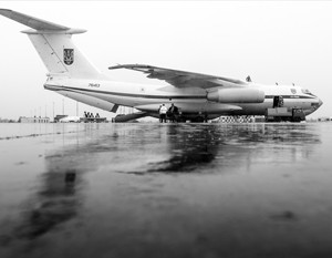 На Украине на военном аэродроме разобрали четыре самолета Ил-76