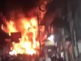 В Паттайе загорелась улица секс-услуг