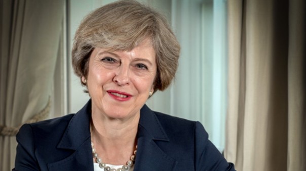 Мэй поздравила Меркель с созданием правящей коалиции в ФРГ