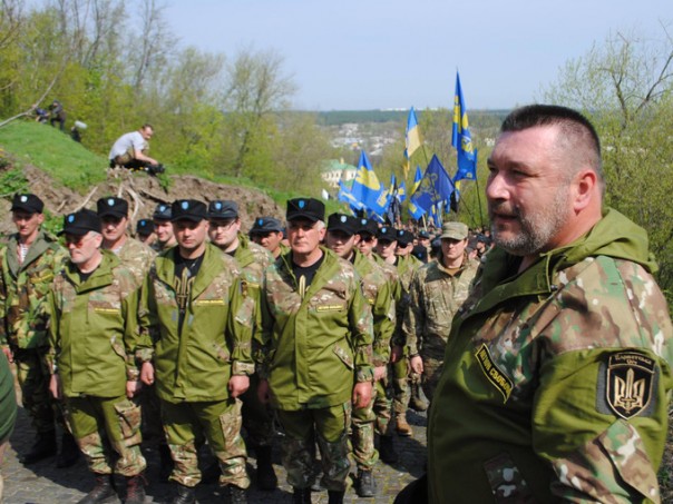 Выходцам из Донецка запретили говорить на русском