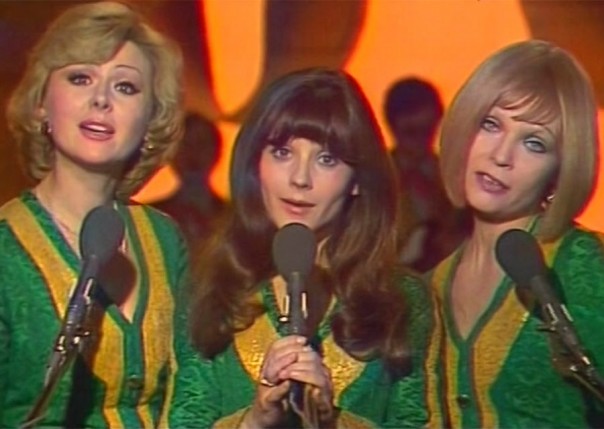 Киноконцерт из песен для гайдаевких комедий с его любимыми артистами