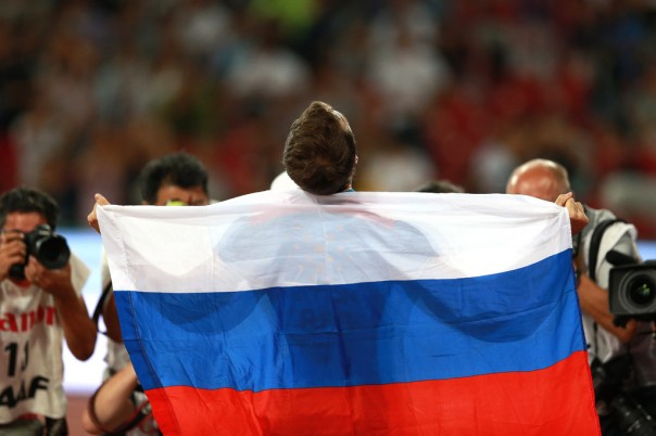 «Что ты сказал про русских? Повтори!»: Медведев заступился за нацию прямо в эфире ТВ