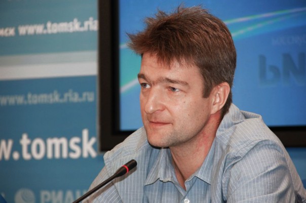 Совладелец "Зимней вишни" Штенгелов намерен вернуться в Россию в связи с трагедией