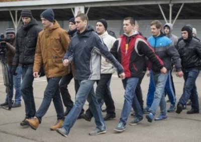 В Украине начался весенний призыв: военкомы ловят будущих киборгов с помощью ЖЭКов