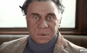 Робот из сериала "Мир Дикого Запада" напугал посетителей паба (видео)