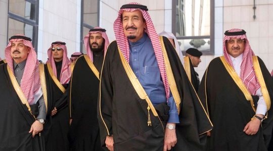 Что происходит в Саудовской Аравии, версии