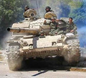 Сирийские танки и палестинские формирования освобождают три района на юге Дамаска