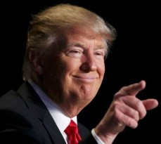 "Голубь мира". Западные эксперты: Трамп заслужил Нобелевскую премию