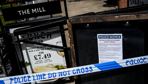 Посольство РФ ответило на статью Джонсона о 29 версиях отравления Скрипаля