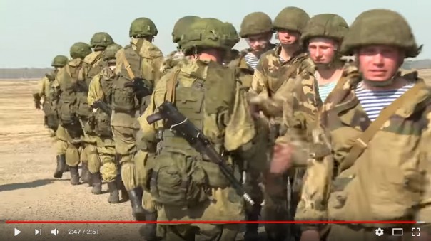 Российские и белорусские десантники уничтожили базу диверсантов на учениях