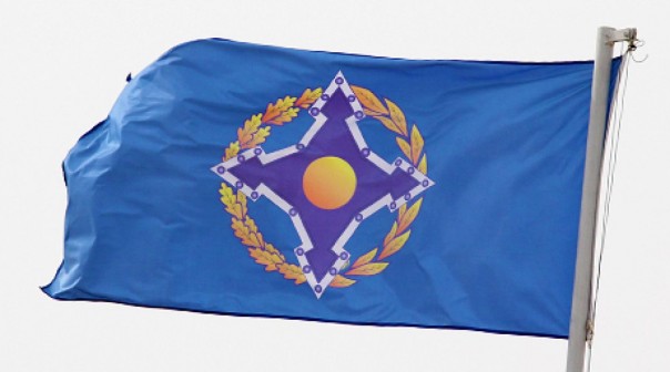 Россия созывает экстренное заседание постоянного совета ОДКБ в связи с ситуацией в Сирии