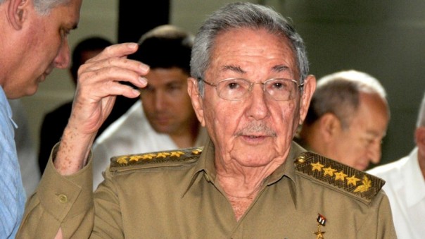 На Кубе закончилась эпоха братьев Фиделя и Рауля Кастро.