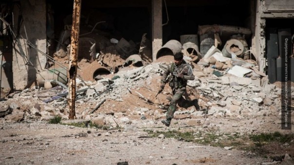 Сирия дожимает ИГИЛ: боевики сдают южный Дамаск