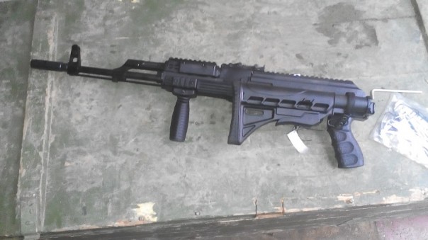 Батальон «Айдар» продает новенькие АКМ по 300$ за штуку