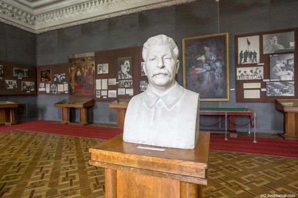 Сталин: история псевдонима | Музеи и памятники И.В. Сталина