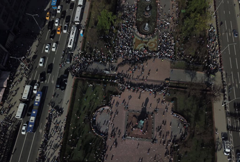 Пушкинская встретила Навального предложением «пойти вон»