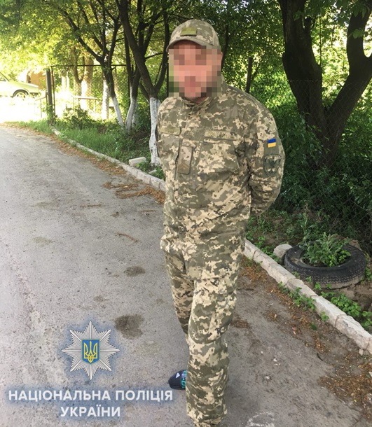 В Ровно эвакуировали многоэтажку из-за пьяного хрюмберга с гранатой