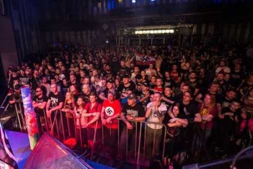 Швейцарское СМИ осудило премьера Украины Гончарука, приветствовавшего неонацистов