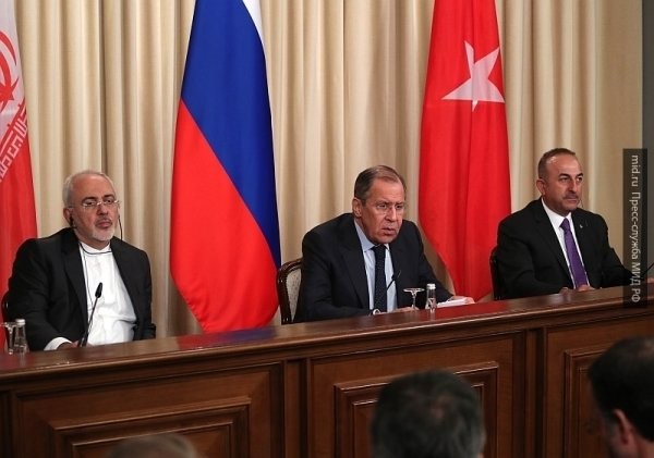 Лавров раскритиковал решение США о выходе из ядерной сделки по Ирану