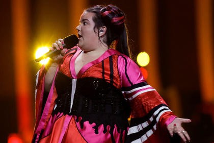 Автоматический твиттер-переводчик назвал победительницу «Евровидения» коровой