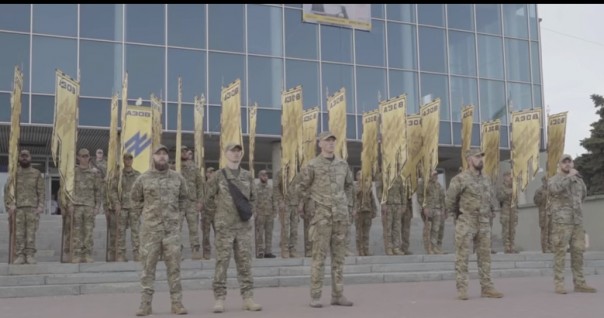 Не нацисты "Азова" торжественно промаршировали по Бердянску