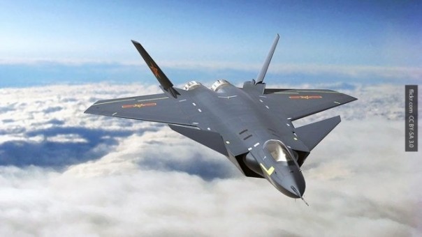 Китай испытал на учениях новейший истребитель пятого поколения