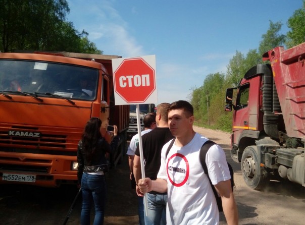 Петербуржцы вынуждены выходить митинговать из-за омерзительной вони