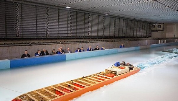 Росатом до конца года попросит кабмин принять решение по ледоколу "Лидер"