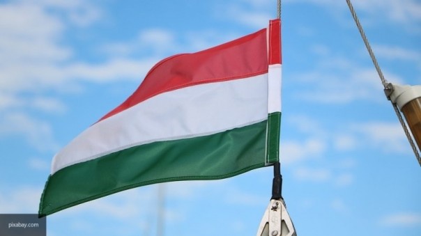 Венгрия призвала страны НАТО пересмотреть свое отношение к Украине