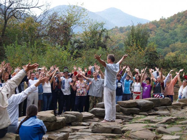 Секты и псевдорелигии – глобальный заговор Вашингтона ПРОТИВ нравственности и ЗА деньги