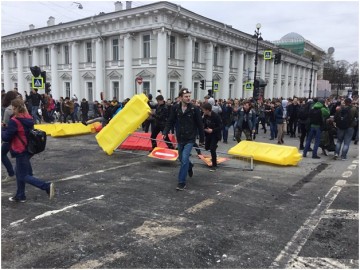 Митинг Навального в Петербурге напомнил зомби-апокалипсис