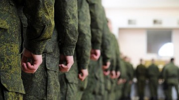 Парадокс оренбургских призывников: «уклонисты» растут, а от новобранцев нет отбоя