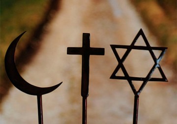 Религиозный Франкенштейн: Как и для чего США извращают истинные ценности церкви?