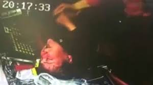 Кассира забили курицей до сотрясения мозга в магазине в Тюмени