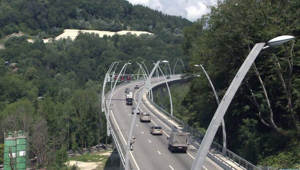 За пять лет качество дорог в России достигнет высочайшего уровня | Технологии из "Сколково" обещают россиянам связь без роуминга