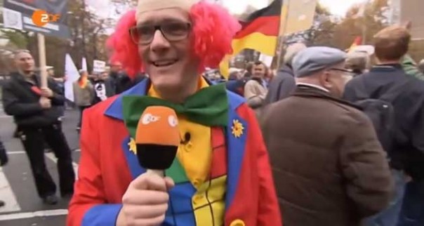 Германия: Клоуны Меркель…или… Деградация Германии