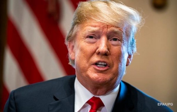 Трамп распорядился не отбирать у мигрантов детей