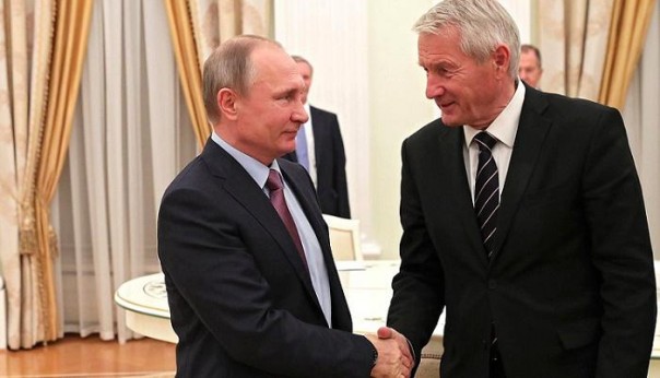 Глава СЕ приехал в РФ поблагодарить Путина и попросить денег