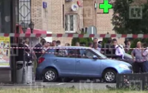 Мужчина с ножом напал на продавца супермаркета в Москве