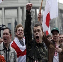 Поляки будут помогать готовить белорусские «революционные кадры»