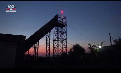 Сотрудники МЧС ДНР спасли последнего горняка на шахтоуправлении "Волынское"