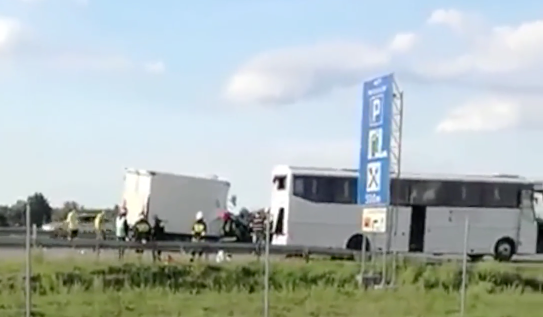 В Польше перевернулся автобус с украинцами, пострадали десятки человек