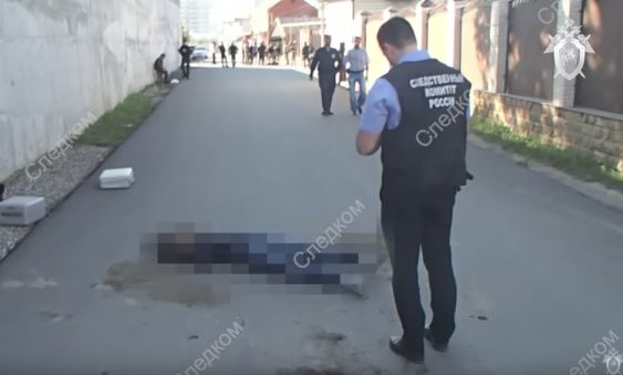 СК опубликовал видео с места нападения на полицейских в Чечне