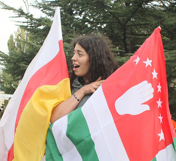 Абхазия и Южная Осетия отмечают десять лет признания Россией независимости