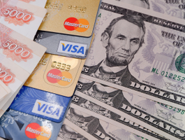 Тысячи обманутых и ущерб на миллиард. В Пензе ликвидировали финансовую пирамиду