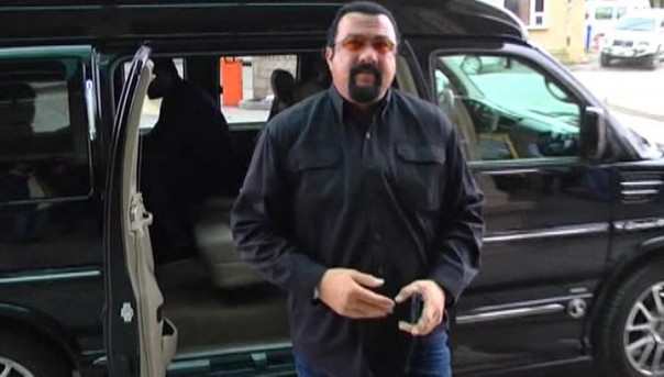 С Кевина Спейси и Стивена Сигала сняли обвинения в сексуальных домогательствах